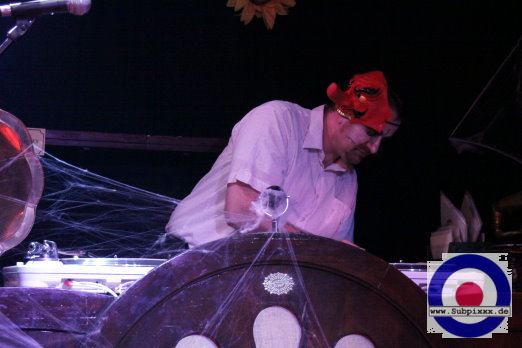 DJ Traxman - Soundflat Records  - Neols Ballroom Helloween Party, Leipzig 30. Oktober 2012 (10).JPG